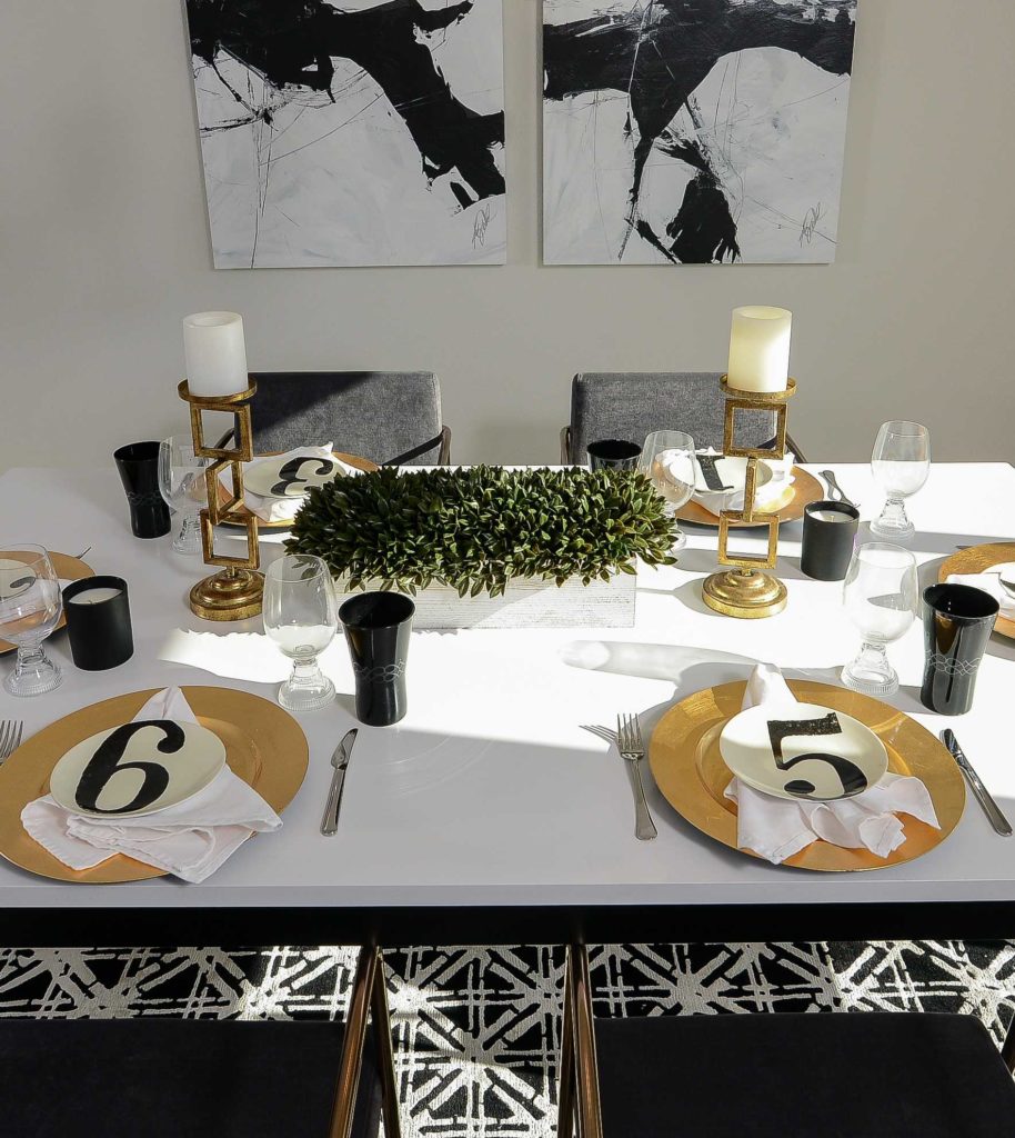 bold and balanced dining room