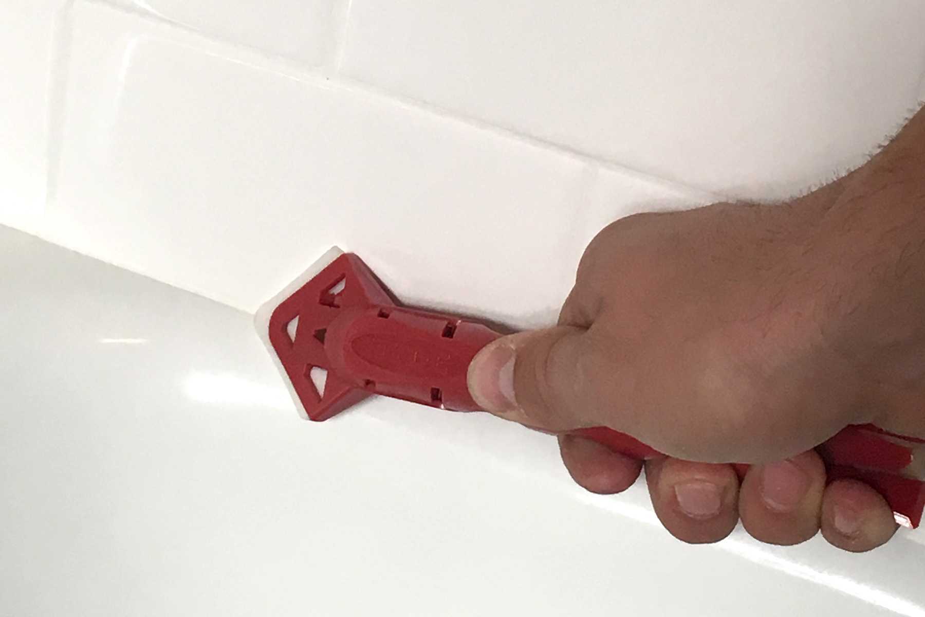 Recaulking Your Bathtub with Hyde Tools Kerrie Kelly